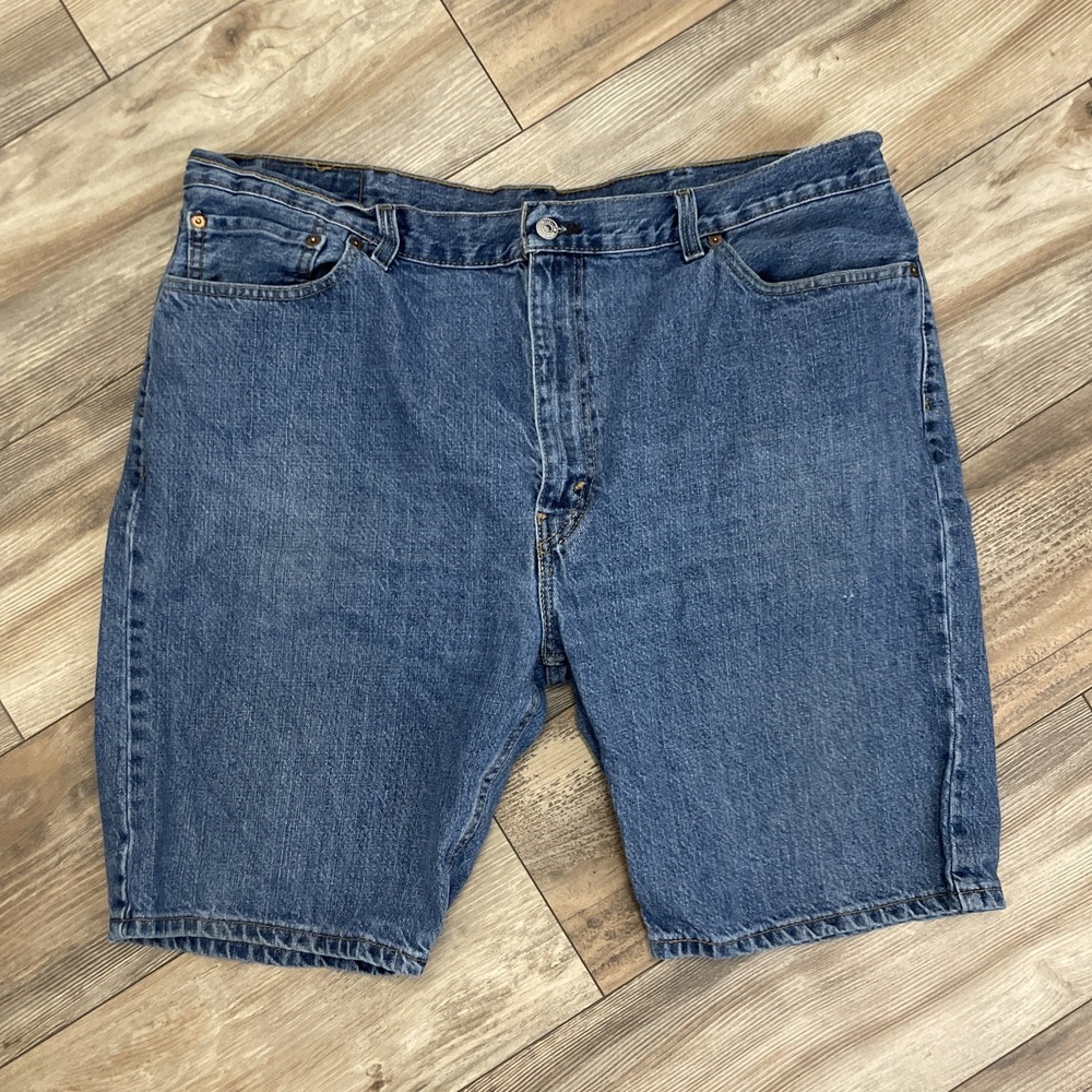 Levi's 505 Men's Jean Shorts, Regular Fit, 5-Pocket,‎ Cotton Denim Blue W42